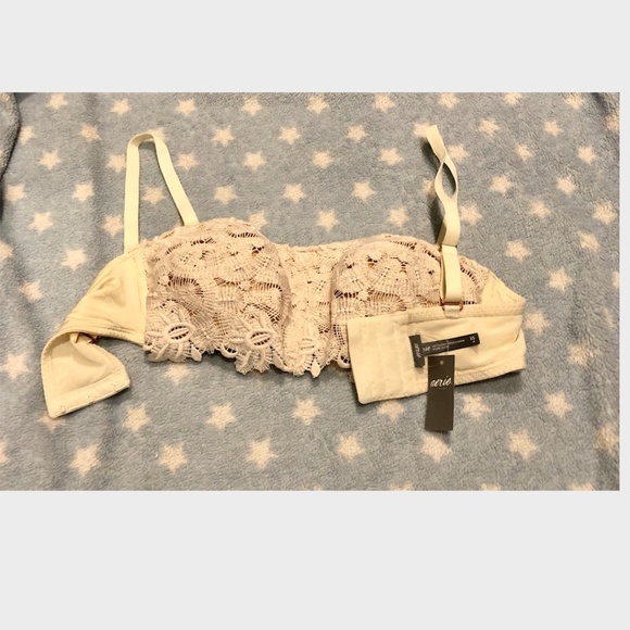 aerie Other - 🌺⬇️NWT Aerie XS Bandeau Lace Off White Cream Bra